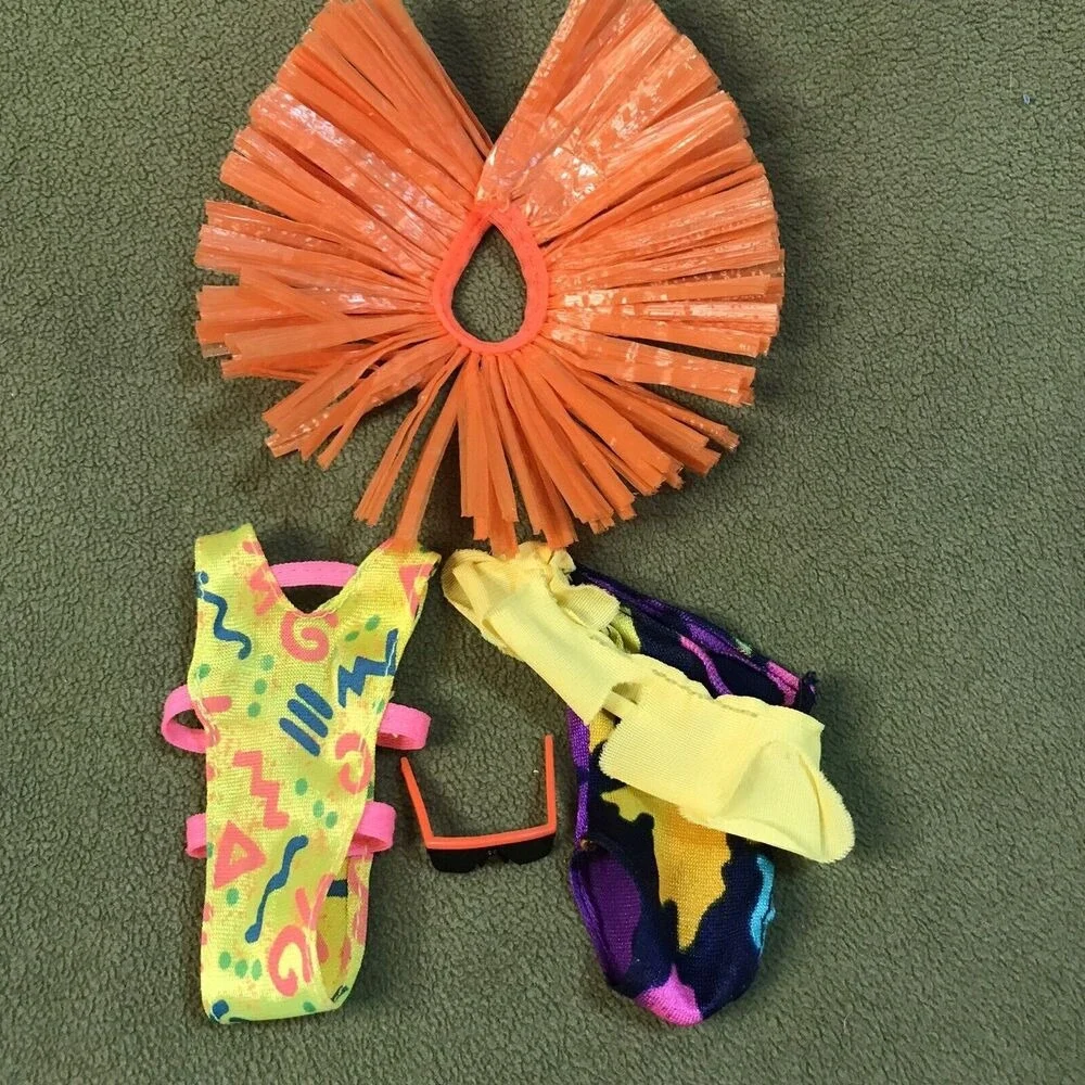 Barbie Doll Bathing Suits‎ Swim Suits Grass Skirt Sunglasses
